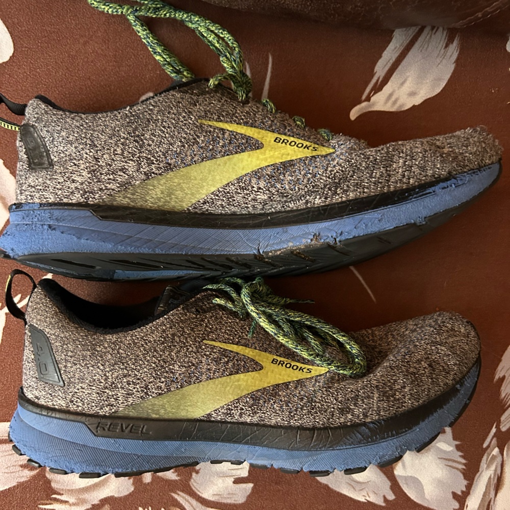 Brooks Men’s Revel 4 Running Shoes